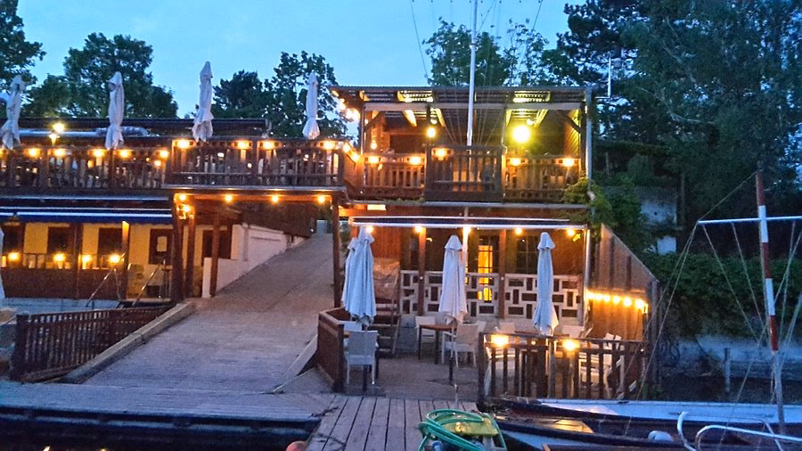 Was kann man an der Alten Donau machen?