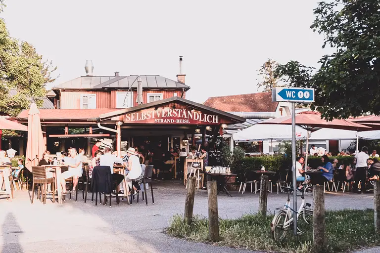 Was kann man an der Alten Donau machen?