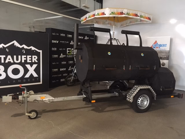 Was ist der Unterschied zwischen einem BBQ-Anhänger und einem großen Anhänger?