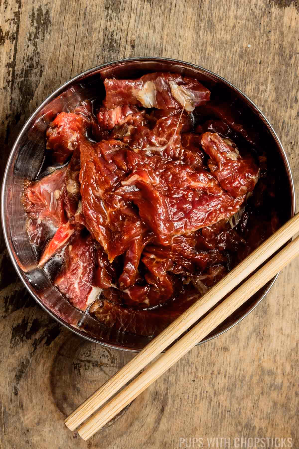 How long do you marinate steak before grilling?