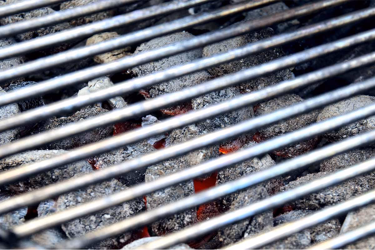 Wie entferne ich den Rost von einem Grillrost?