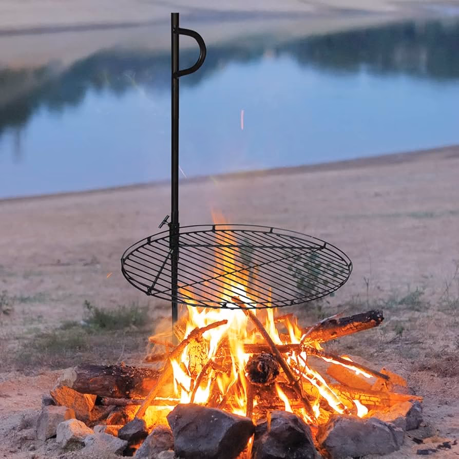 Does Bonfire Grill have free parking?