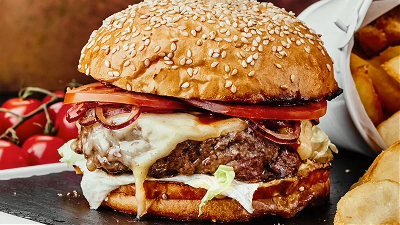 Wie grillt man einen Burger?