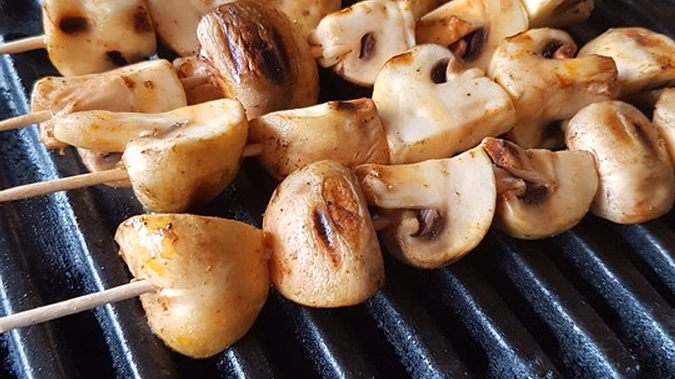 Wie viele Kalorien hat ein Knoblauch-Champignon?