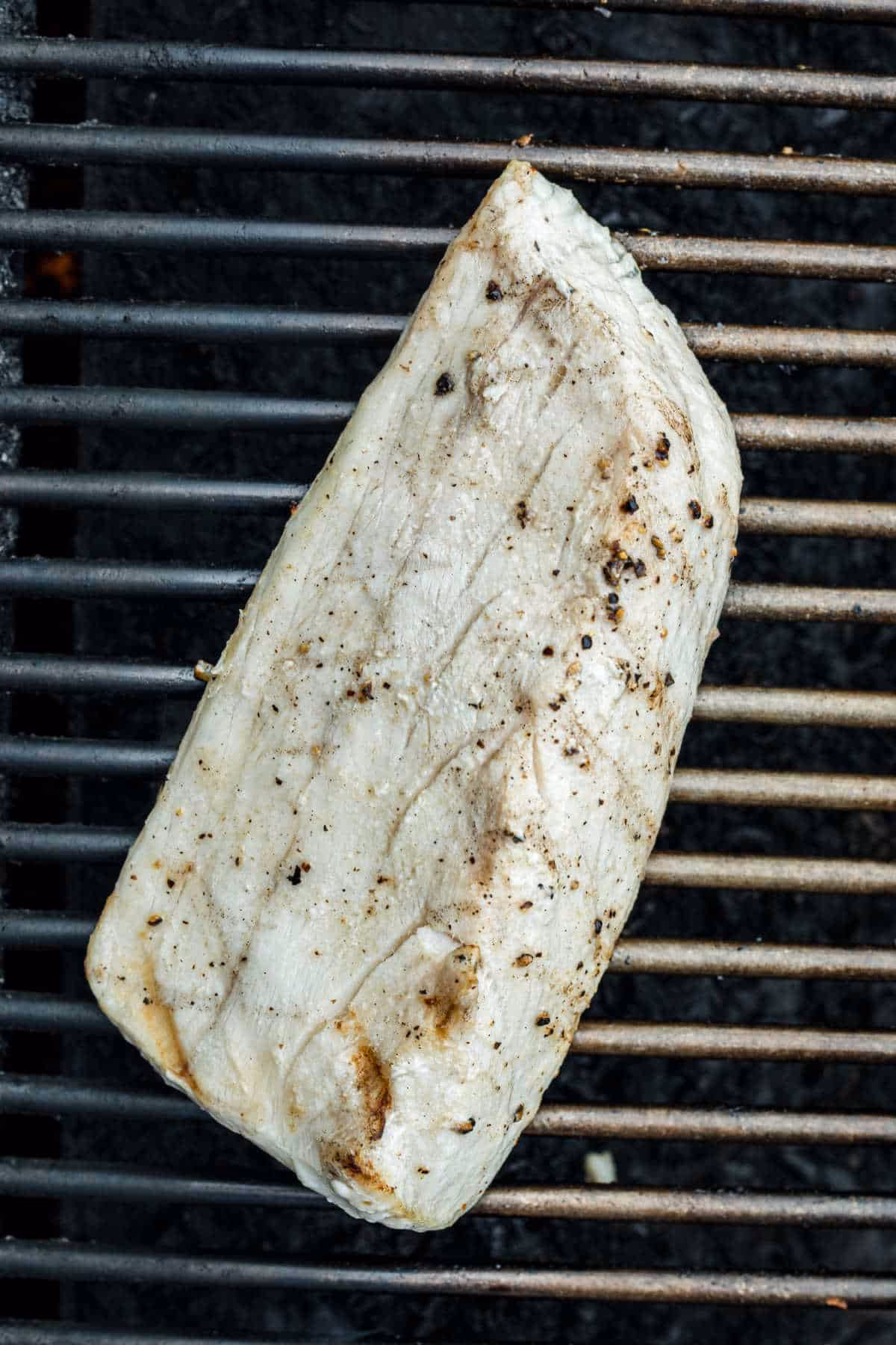 What goes well with grilled cobia?
