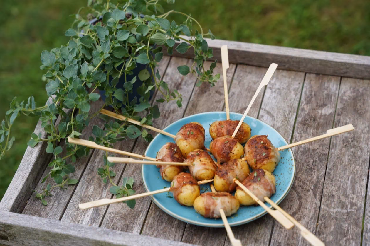 Wie lange grillt man Kartoffeln auf dem Grill?