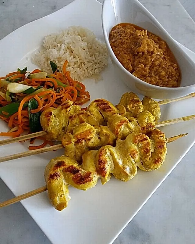 Was ist eine Alternative zu Erdnüssen in der Sauce?