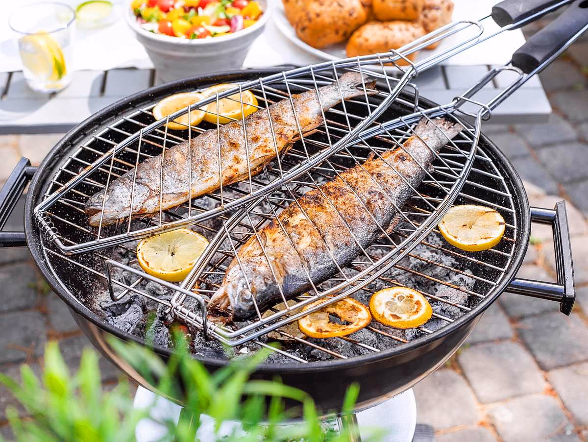 Was kann man mit einer Grillzange machen?