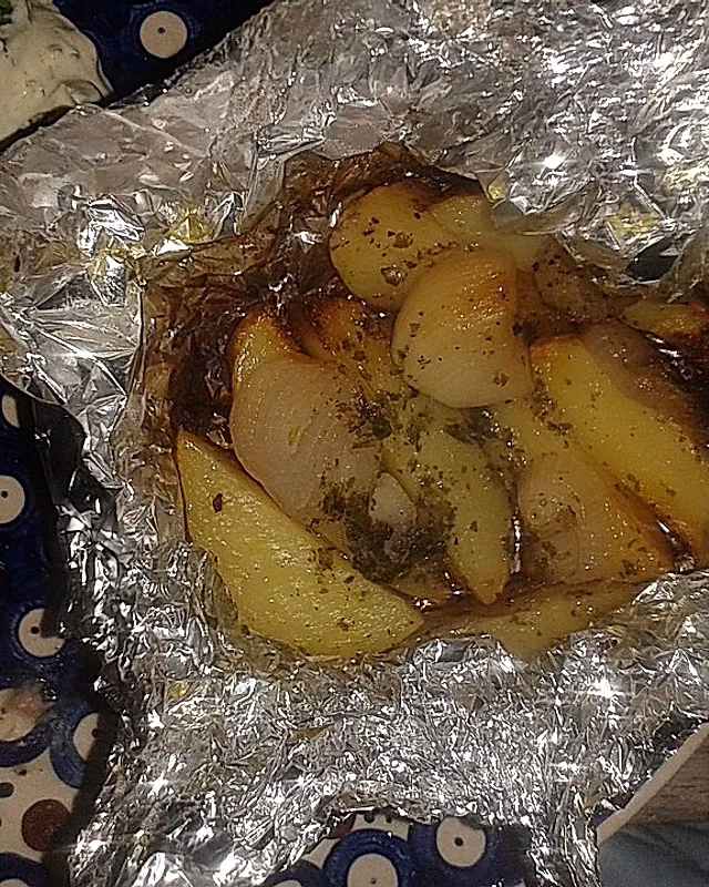 Wie kann man folienkartoffeln Salzen?