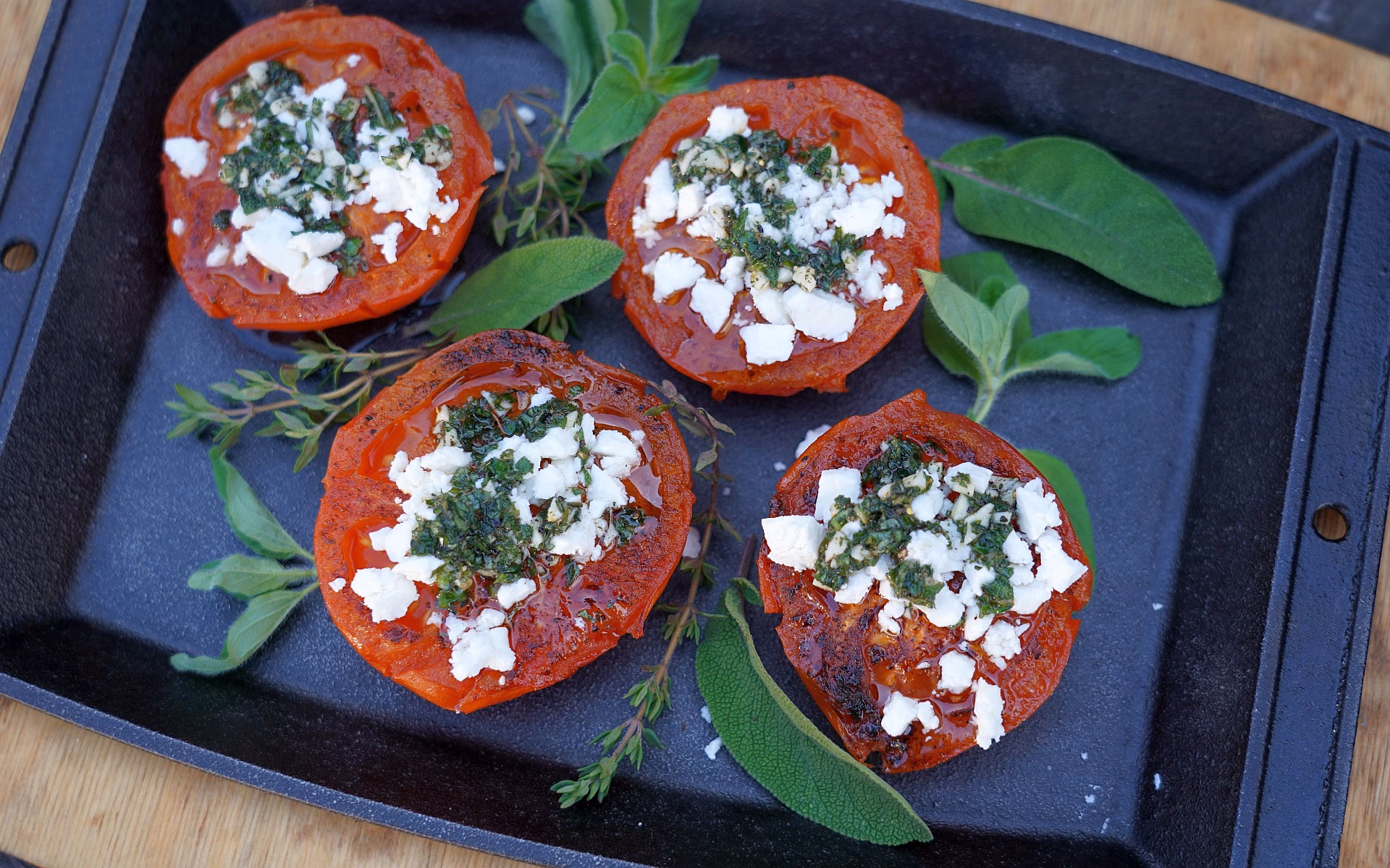 Was kann man mit veganen Tomaten Essen?