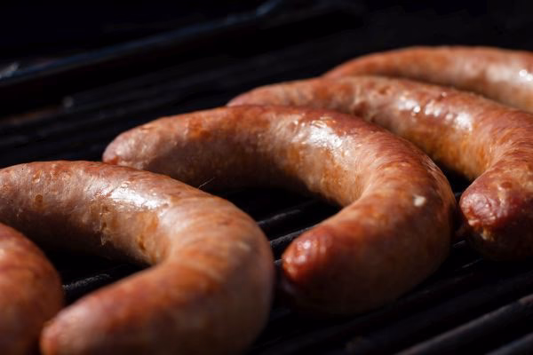 Wie bereite ich Fade Wurst zu?