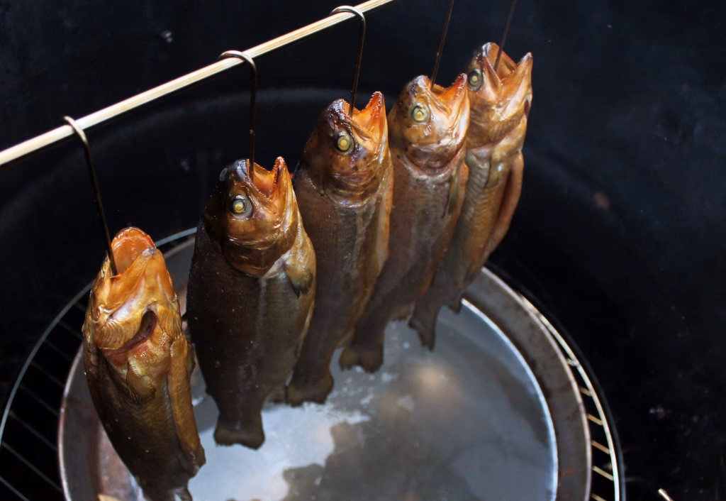 Wie oft sollte man geräucherten Fisch essen?