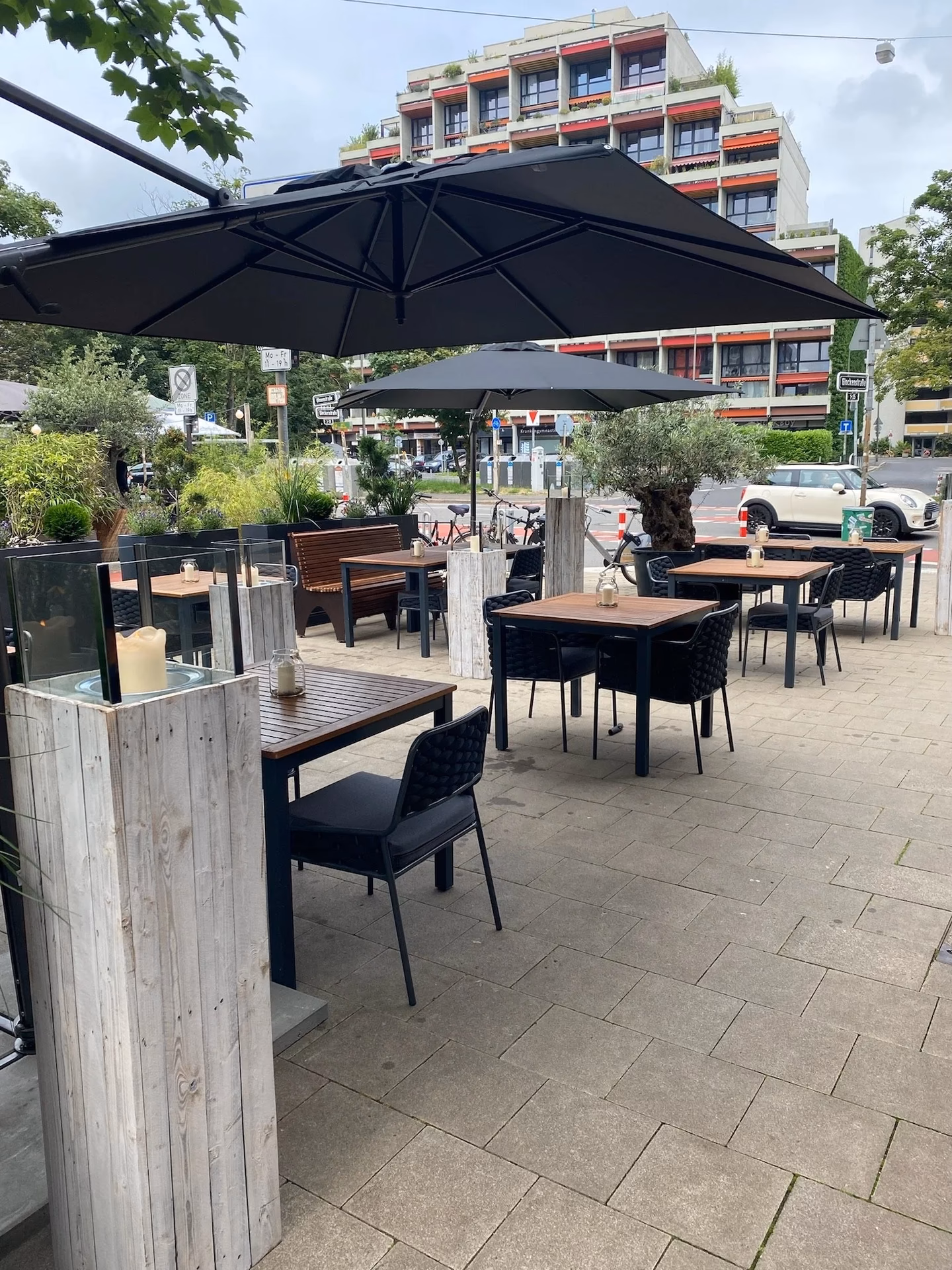 Wie viele griechische Restaurants gibt es in Wien?