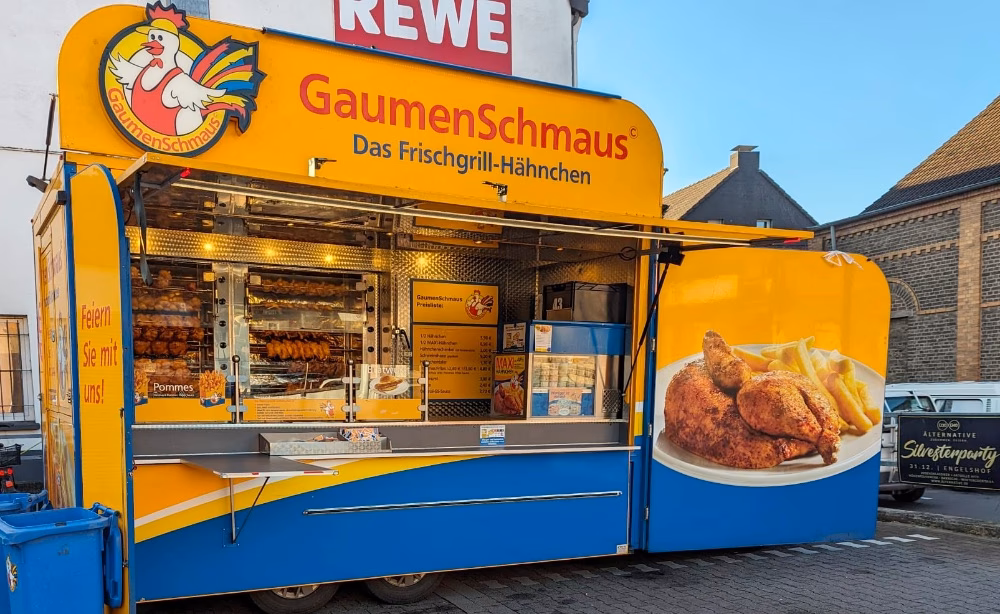 Gibt es beim Hertel Hähnchen Auto auch andere Grill-Spezialitäten?