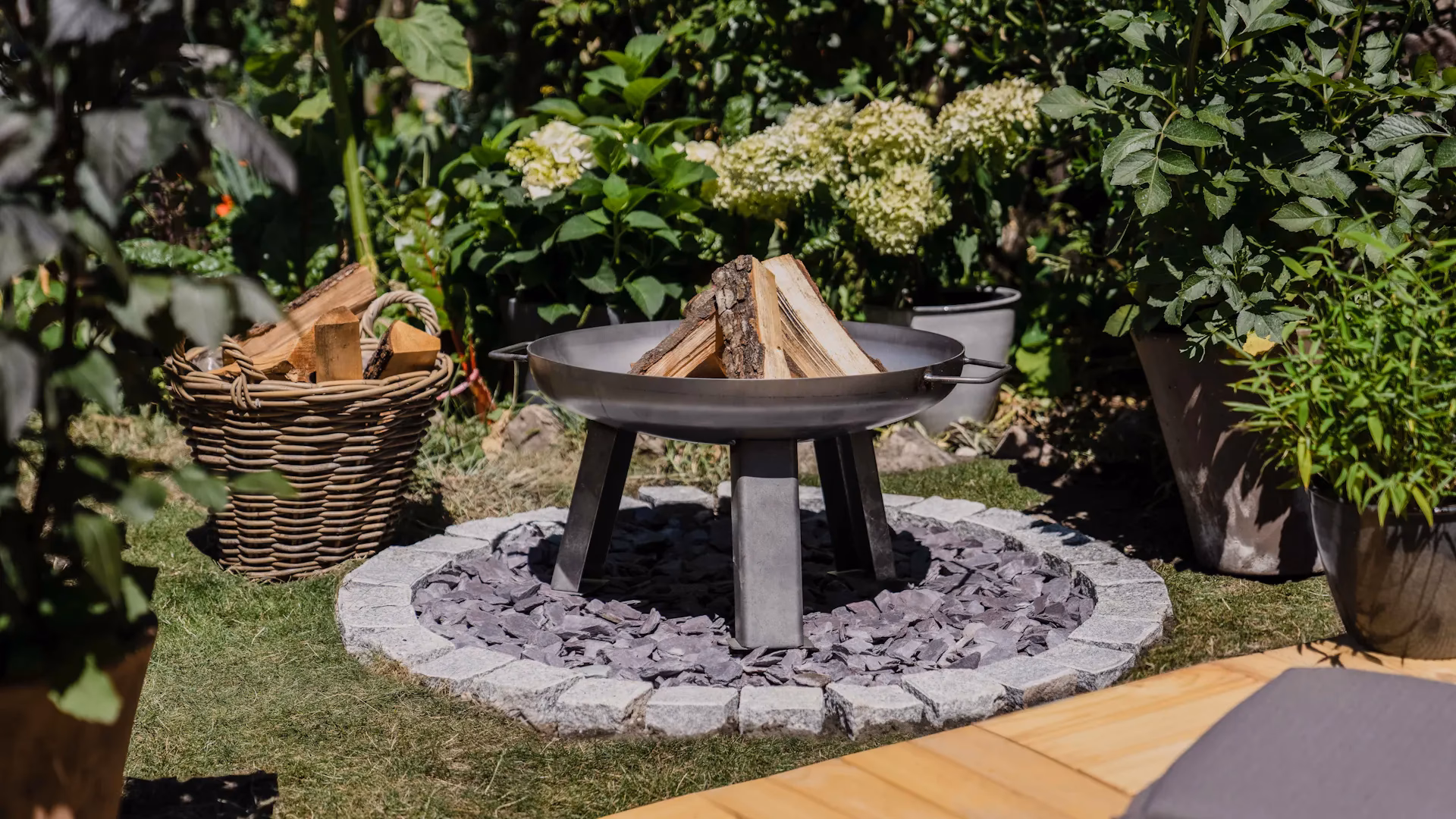 Welche Vorteile bietet ein Grillplatz im Garten?