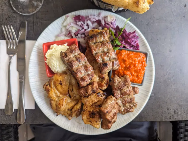 Wie viel kostet eine grillplatzreservierung?