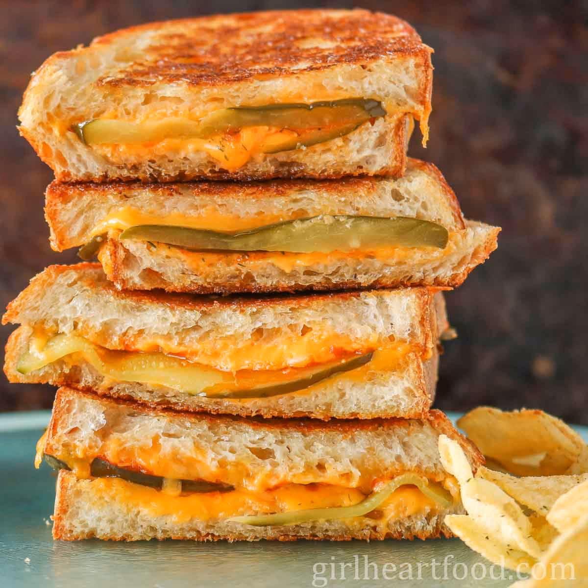 Do dill pickles go with grilled cheese?