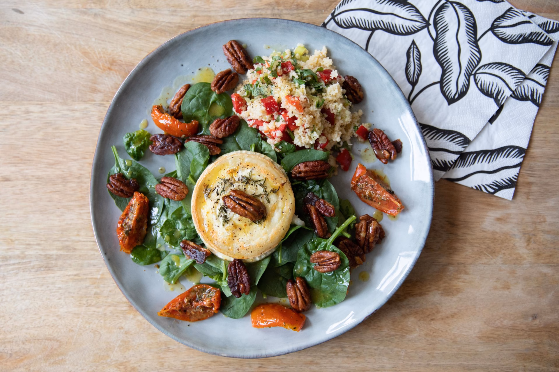 What can I eat with goat's cheese & cottage cheese?