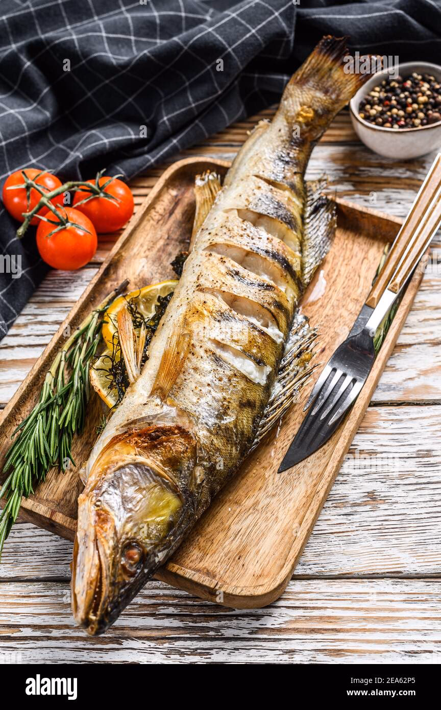 How do you cook lake perch on a grill?