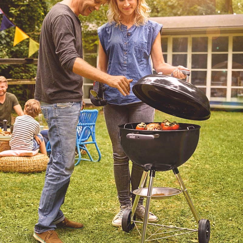 Was ist der Unterschied zwischen einem Gasgrill und einem geschlossenen Deckel?