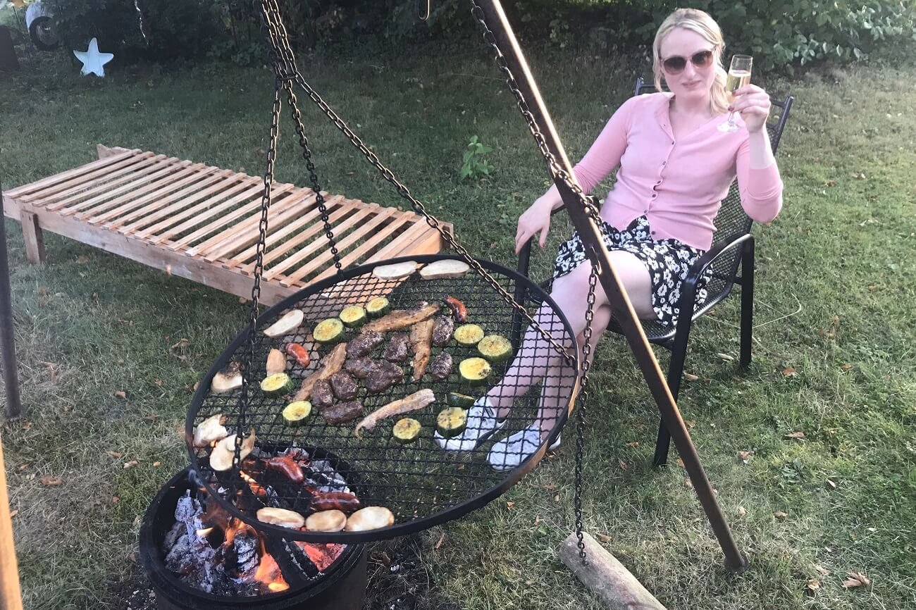 Was ist beim Garen mit dem Schwenkgrill zu beachten?