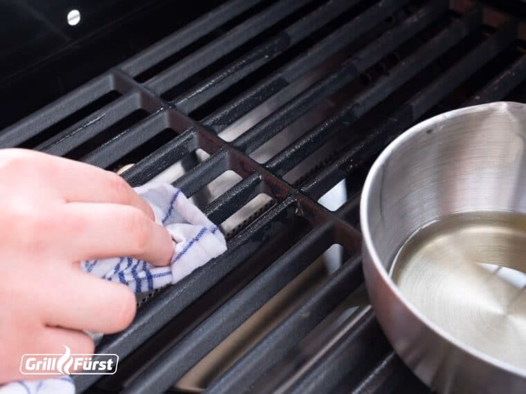 Wie reinige ich meinen Grill?