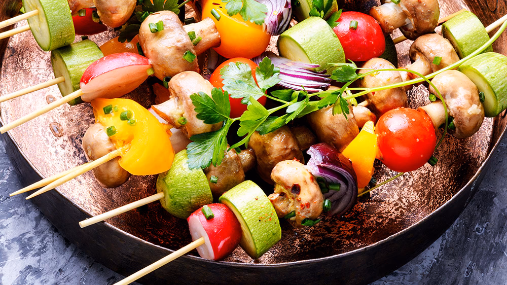 Welche Käsesorten eignen sich zum vegetarischen Grillen?