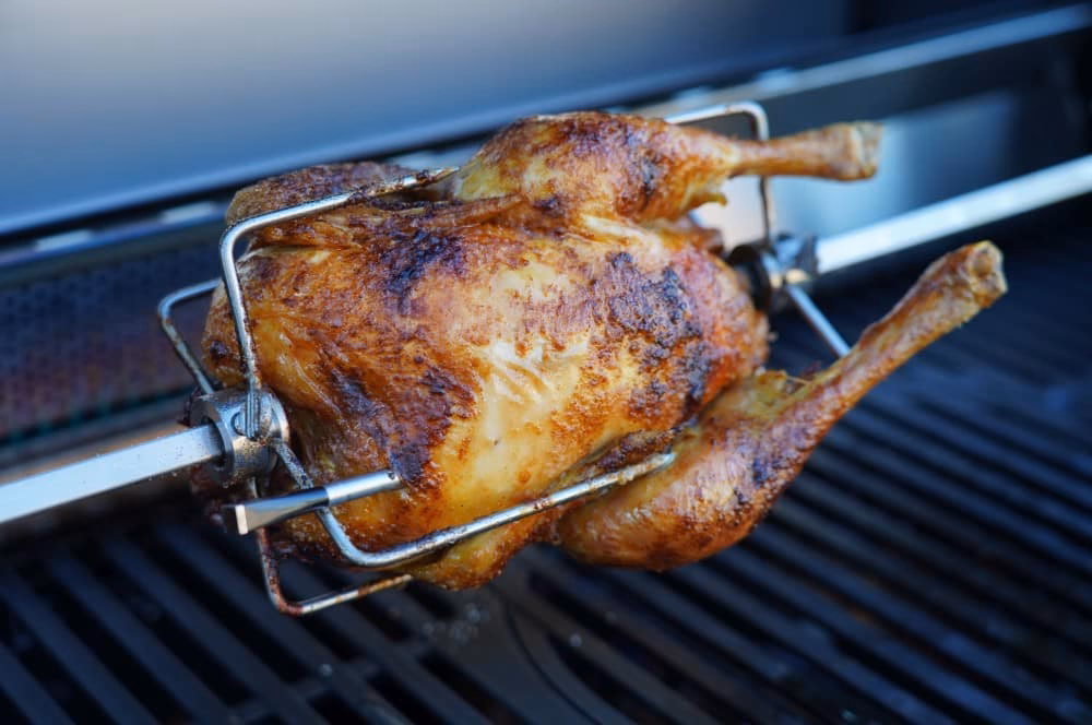 Wie reinige ich ein Hähnchen auf dem Grill?