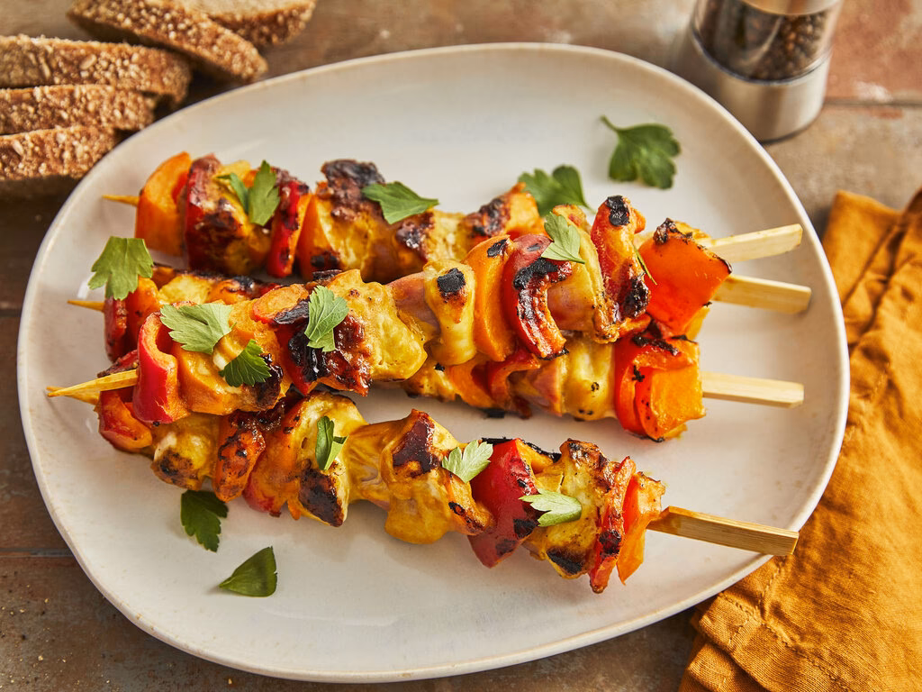 Wie werden Hähnchen Spieße zubereitet?