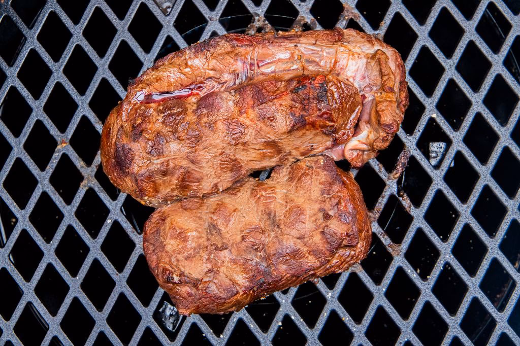 Wie lange dauert es bis der Hirschrücken grillt wird?