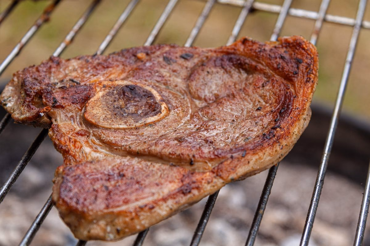 Wie macht man ein Holzfällersteak?