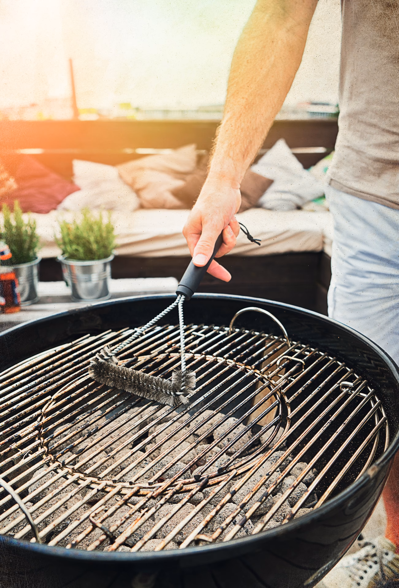 Wie pflege ich einen abgekühlten Grill?