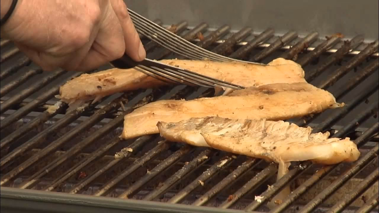 How long do you Grill a 1 inch fish?