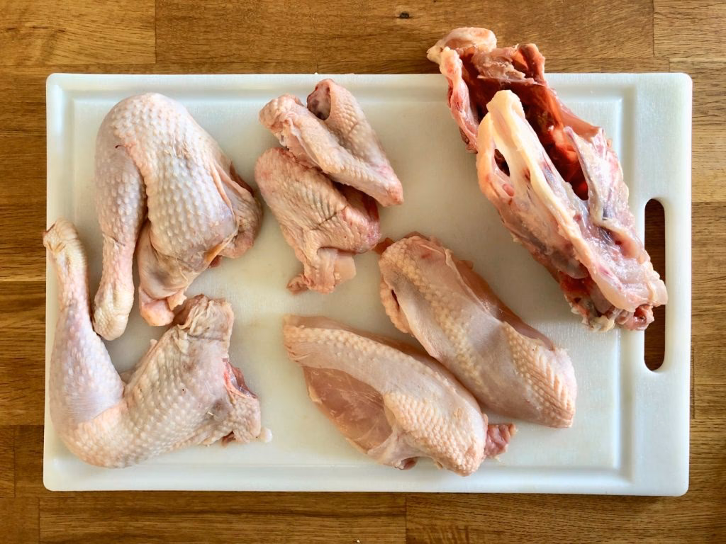 Wie viele Teile hat ein ganzes Huhn?