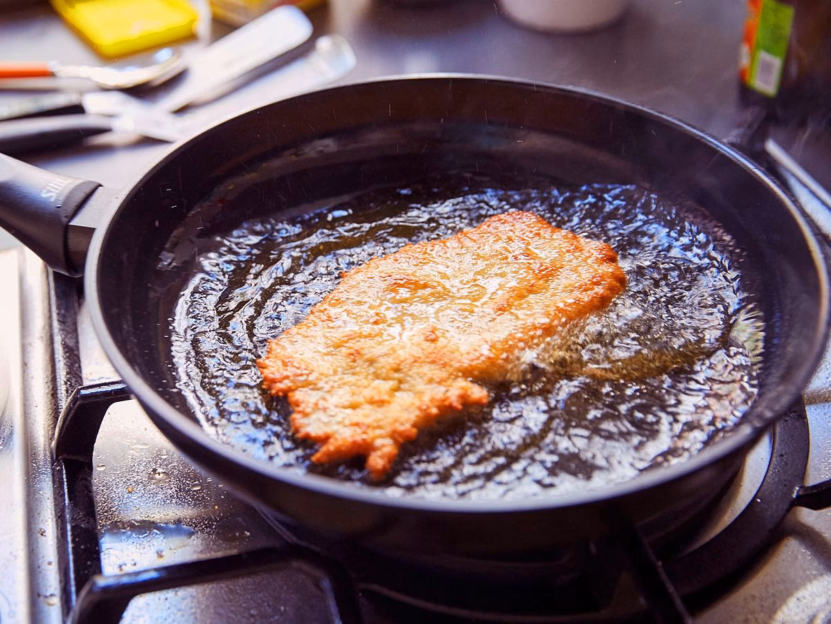 Kann man Grillfleisch in der Pfanne Braten?