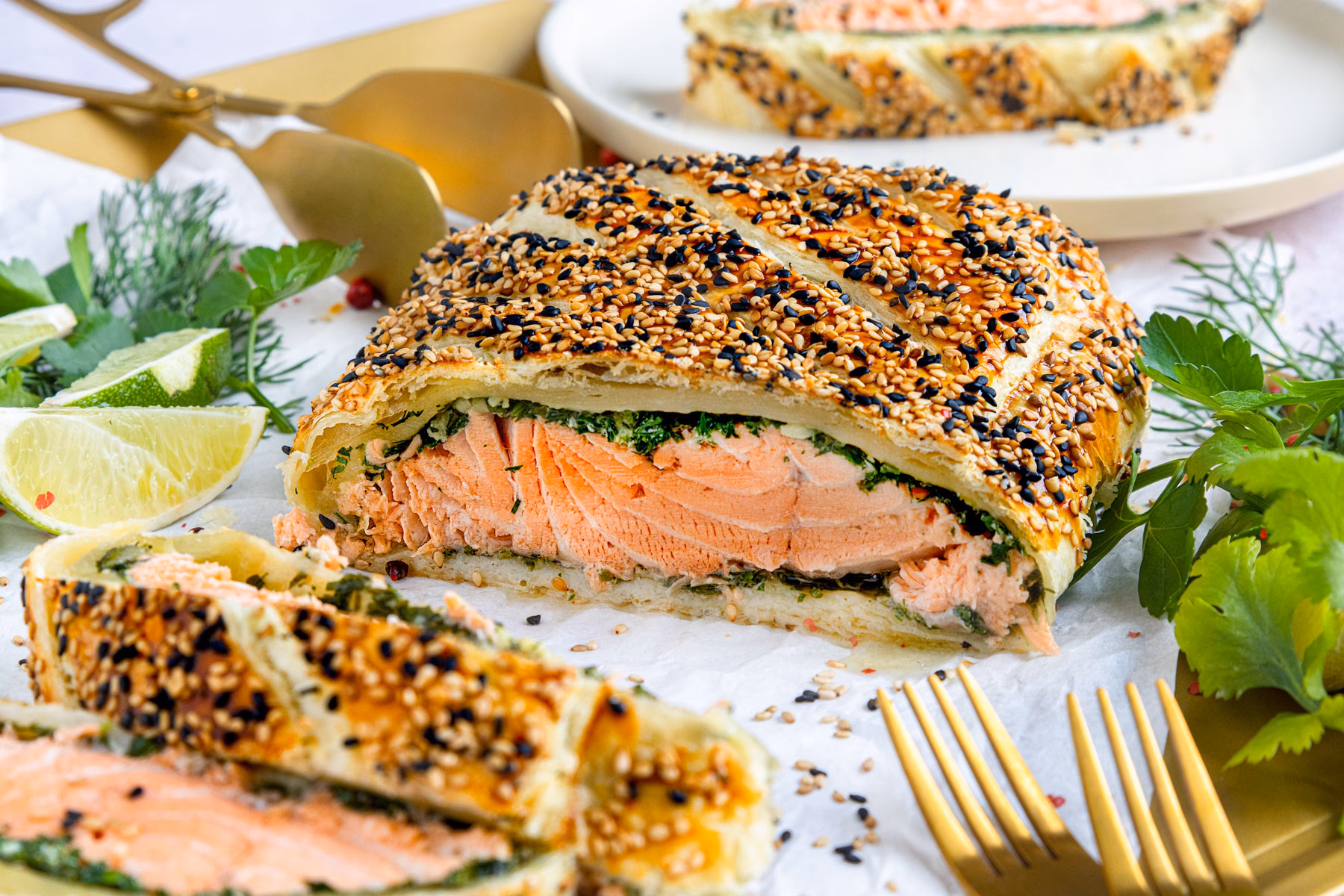 Wie lange muss man Lachs im Blätterteig Backen?