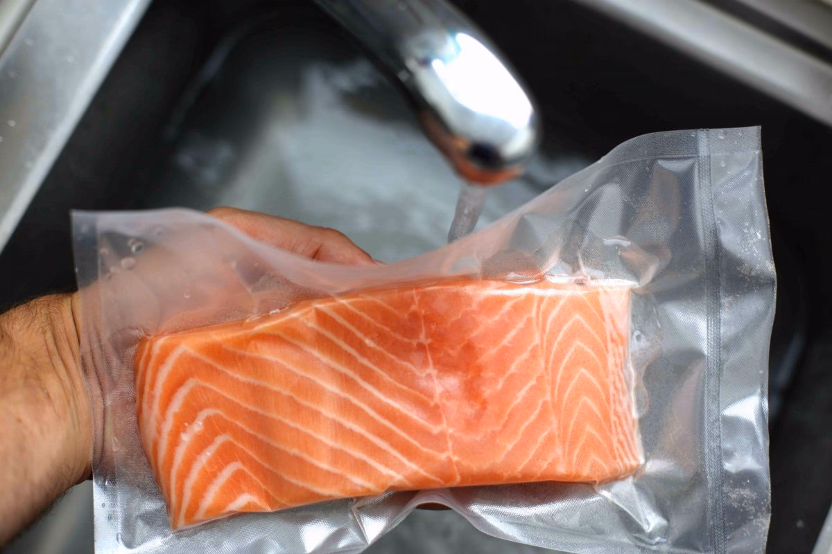 Kann man Lachs auch ohne Sauce Essen?