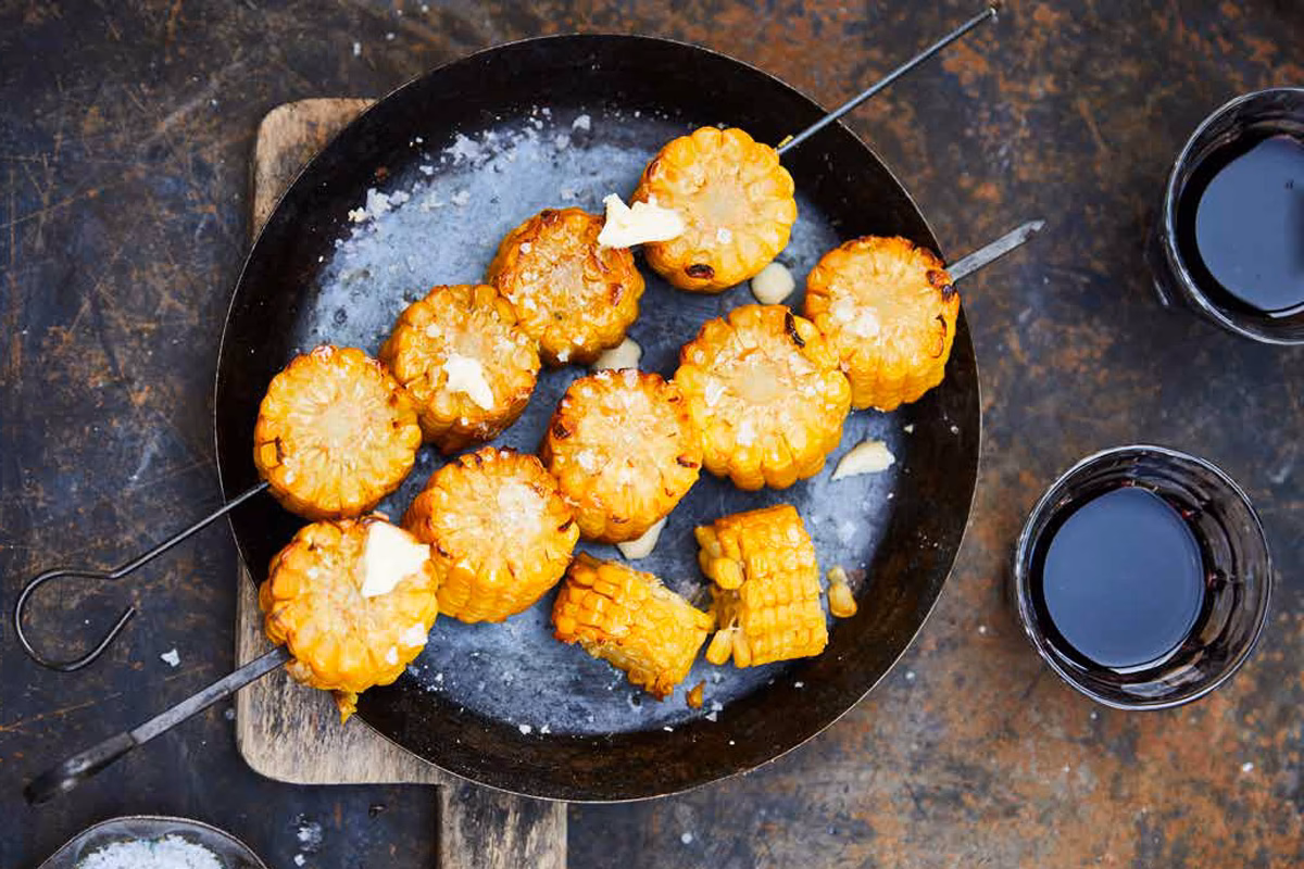 Wie grillt man am besten Mais?