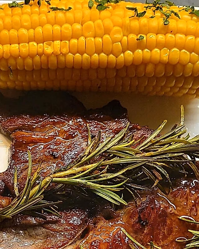 Wie bereite ich Maiskolben zu?