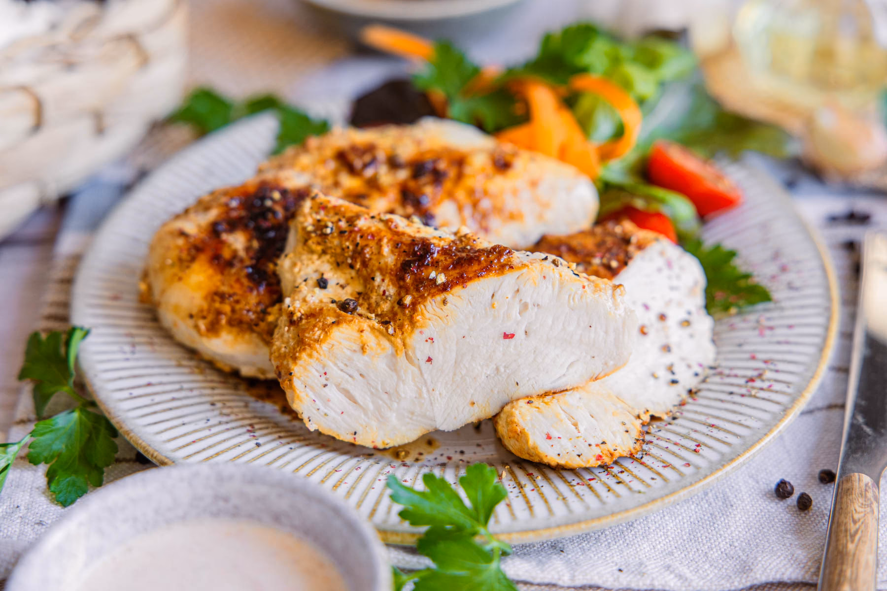 Wie bereite ich Hähnchenbrust in die Marinade ein?