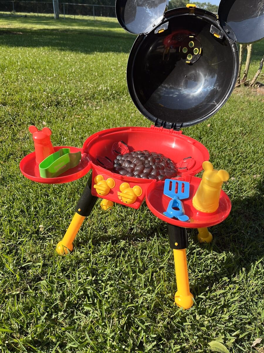 Is Micky's a good place to eat?