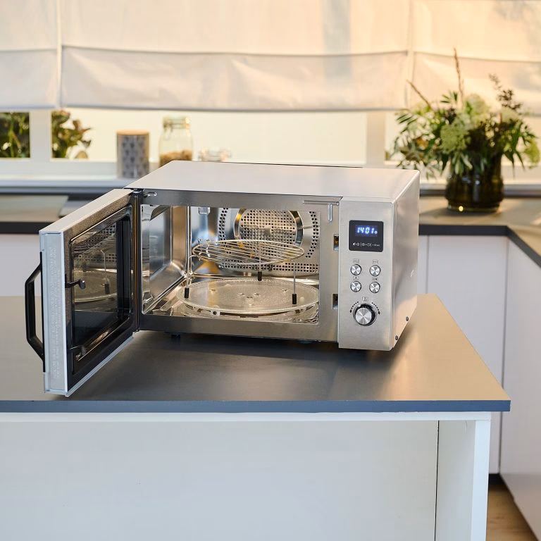 Kann man bei MediaMarkt eine Mikrowelle kaufen?