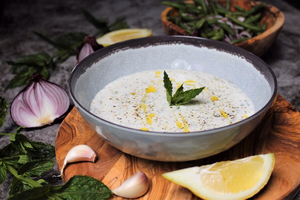 Ist Minztee gut für den Magen?