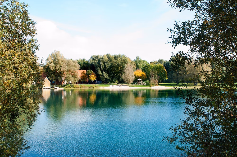 Was passiert mit dem verlassenen Zelt in Neufahrn?