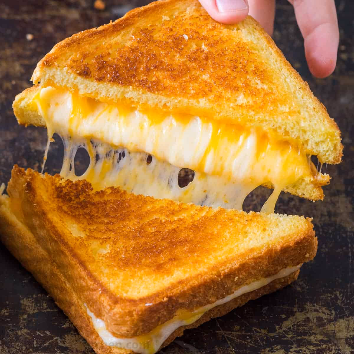 Which cheese is best for grilled cheese?