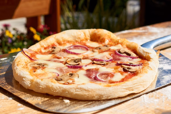 Wie bereite ich Pizza zu?