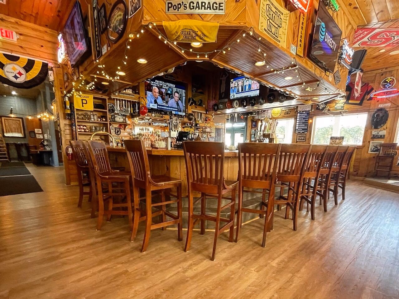 What to eat at RICS Lounge & Grill?