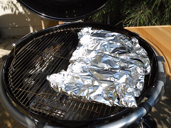 Wie grillt man am besten mit Rippchen?