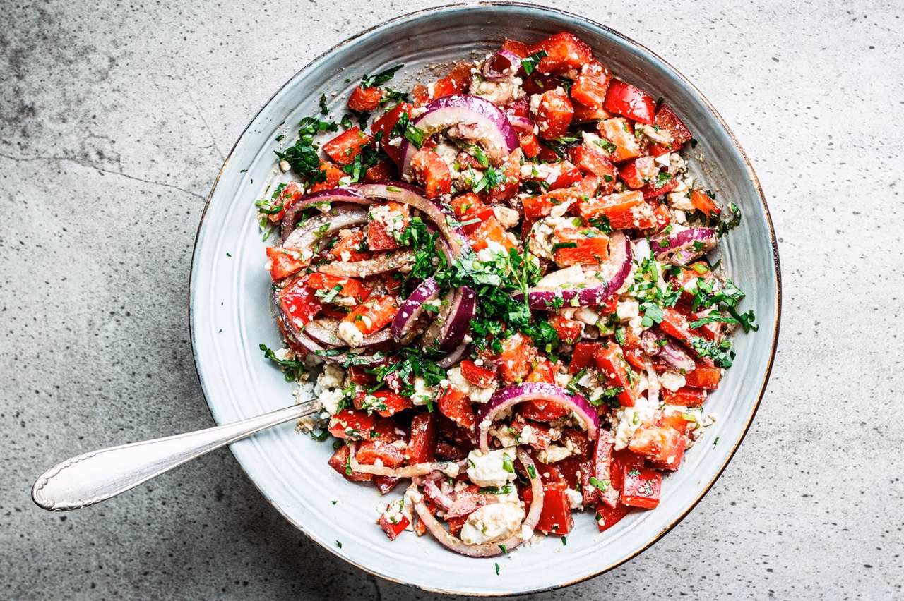 Was ist ein gesunder grillsalat?