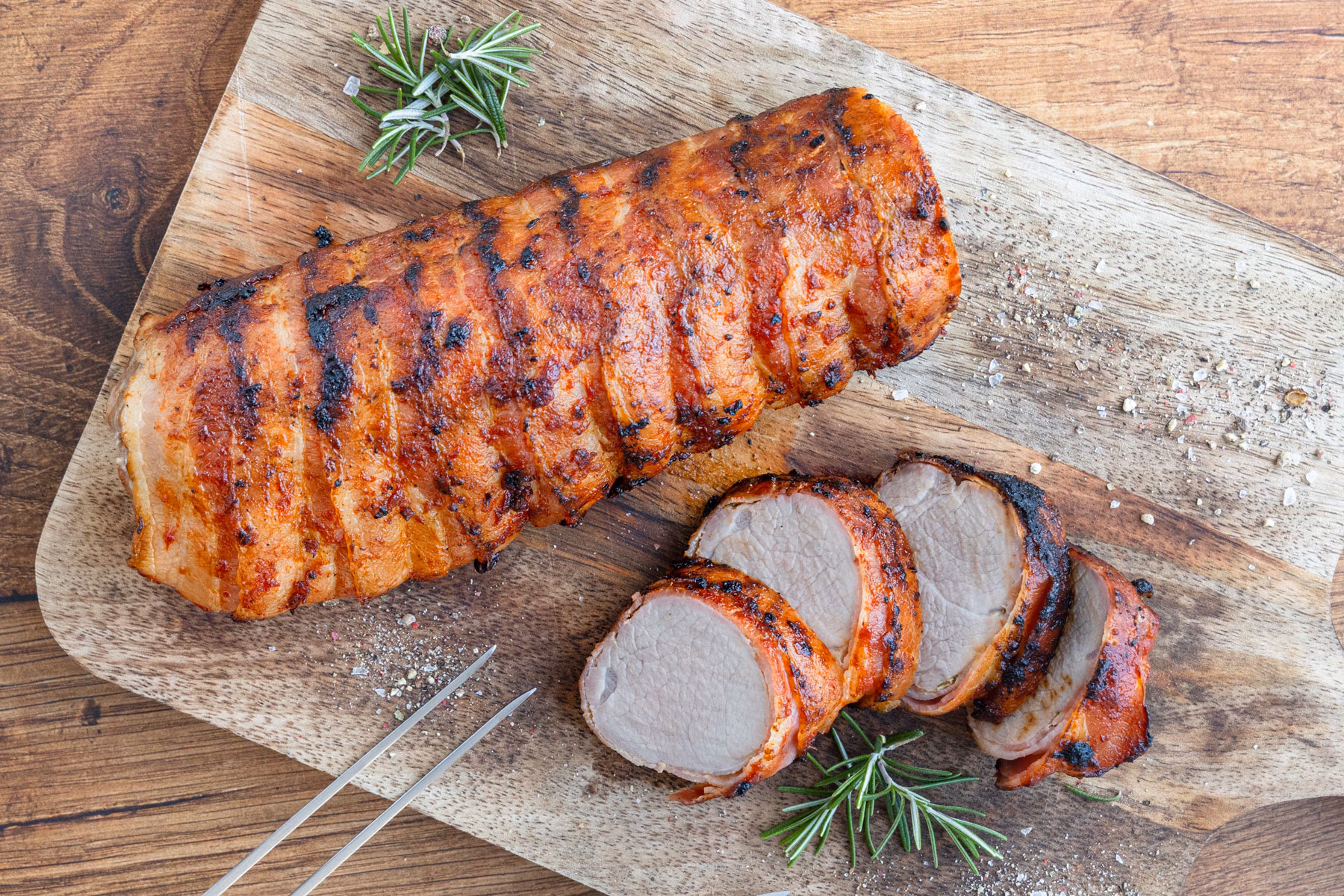 Wie schmeckt das Schweinefilet im Speckmantel?